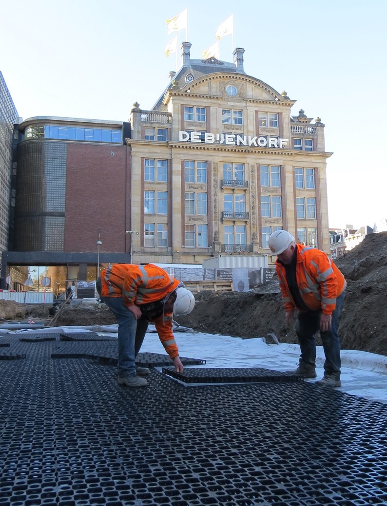 beursplein_amsterdam_treeparker-1.jpg